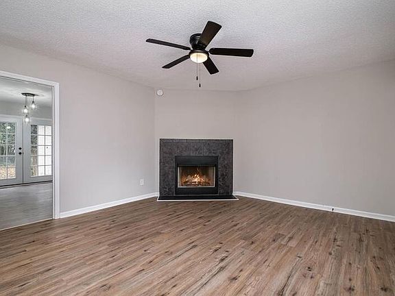 2nd image of 6026 Olinda St