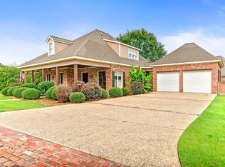 29 Sunset Hl, Hattiesburg, MS 39402