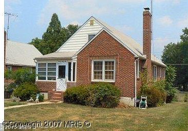 2nd image of 3032 Oak Forest Dr
