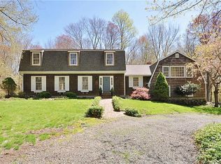 19 John Beach Rd, Newtown, CT 06470