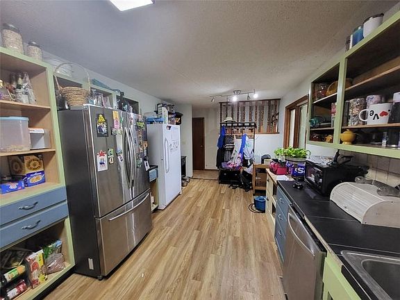 5th image of 317 N Main St