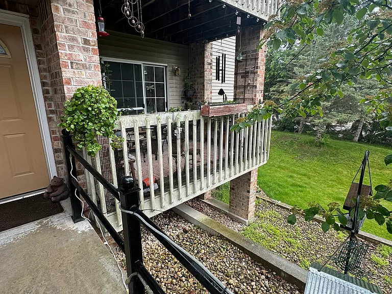 101 Joyce Dr #F — Photo 13