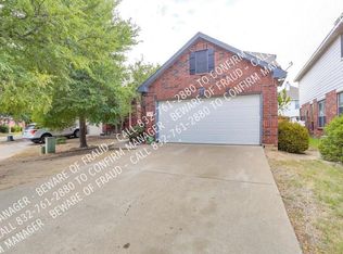 11528 Gloriosa Dr, Fort Worth, TX 76244