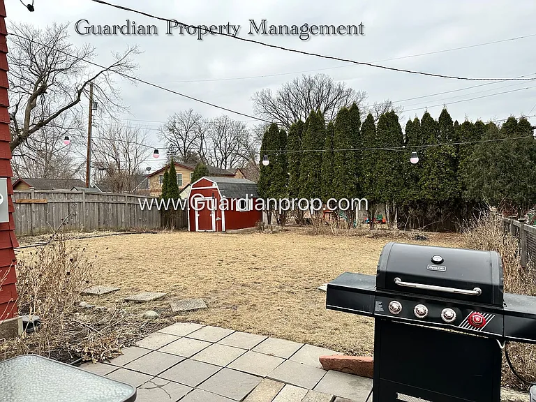 2700 Quentin Ave — Photo 21