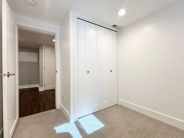 953 E Lowell Ave — Photo 35
