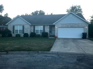707 Martindale Dr, Belleville, IL