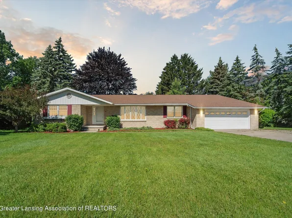 1423 N Willow Hwy, Lansing, MI 48917