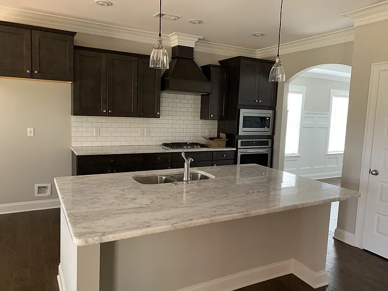 987 Falconer Dr — Photo 6