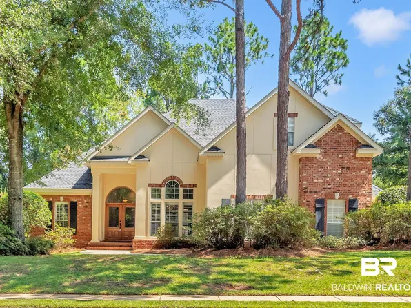 409 Clubhouse Dr, Fairhope, AL 36532