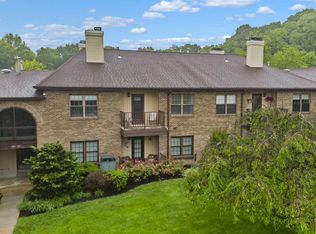 516 Wellington Pl, Aberdeen, NJ 07747