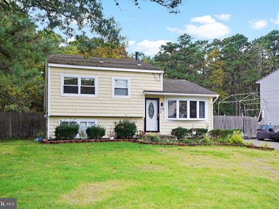 215 W Beach Rd, Williamstown, NJ, 08094