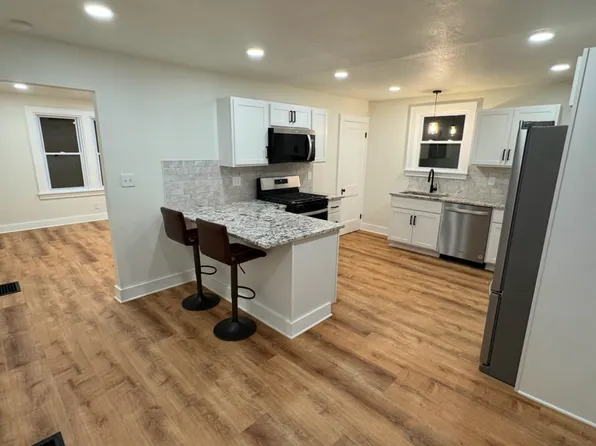 120 Arion St, Pittsburgh, PA 15211