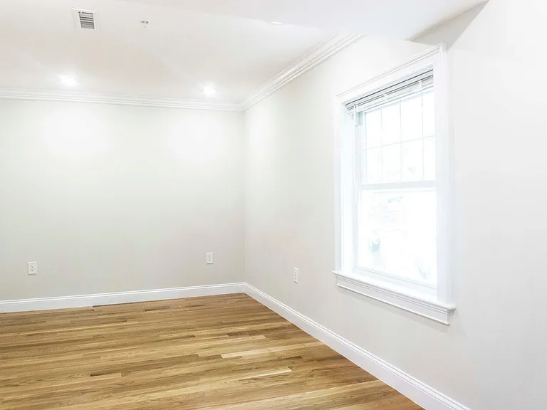 62 Gordon St #2A — Photo 8