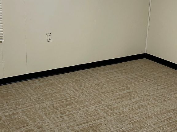3rd image of 4405 5th Ave S
