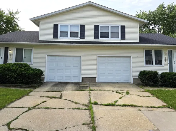 3119 W 66th St, Davenport, IA 52806