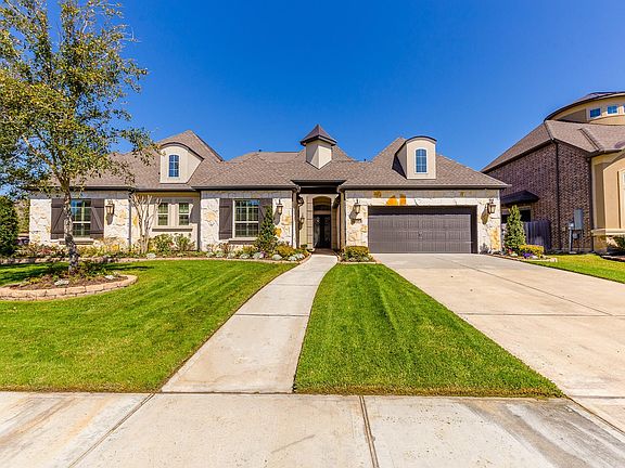 2nd image of 2201 Bailey Bend Ln