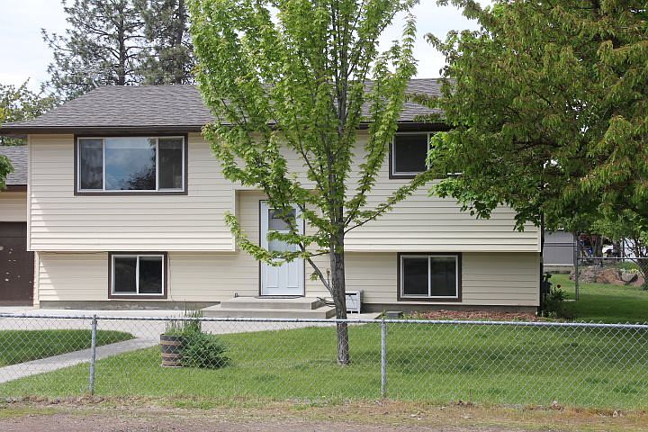 1st image of 215 N Prentis St