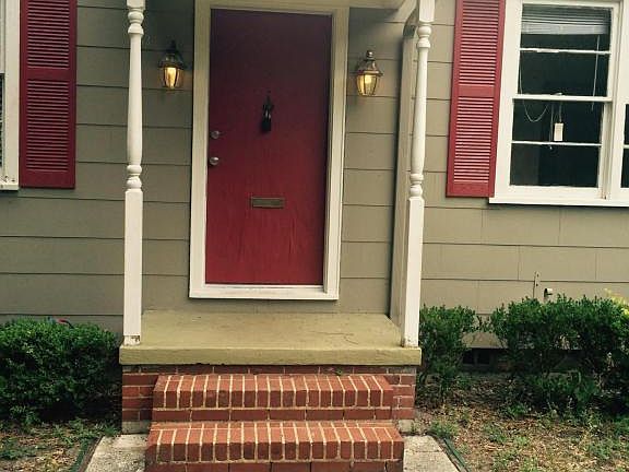5th image of 1533 River Hills Cir W