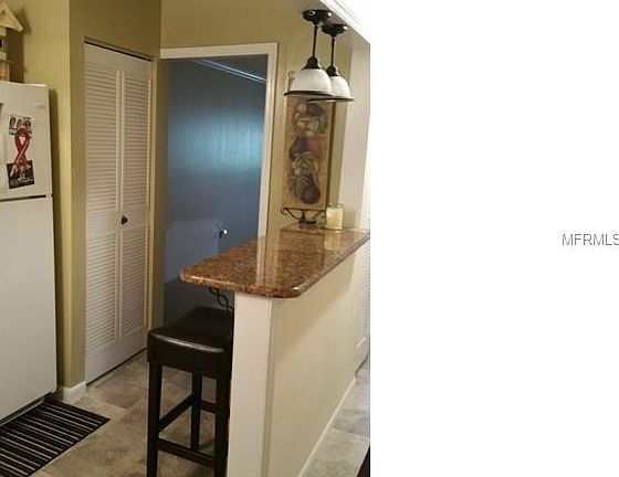 5th image of 200 El Camino Dr APT 403
