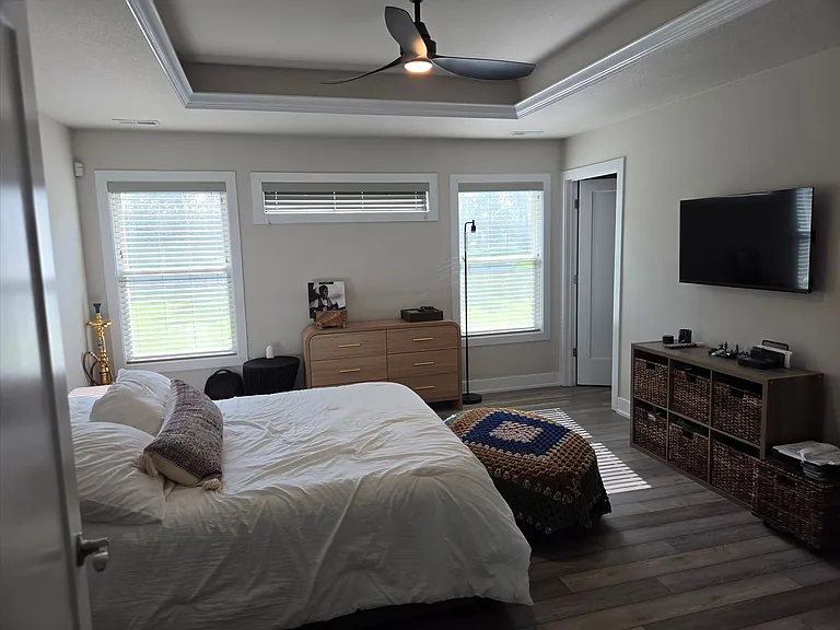 1512 Spring Mountain Dr — Photo 8