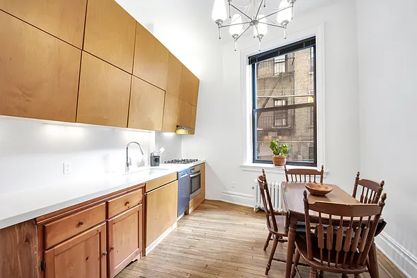 Sold by Compass | media 11