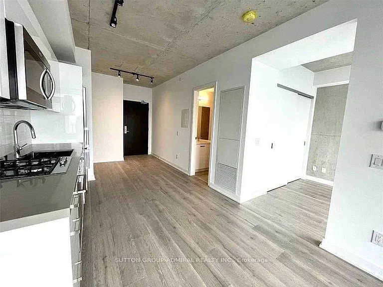 55 Ontario St #1806 — Photo 7
