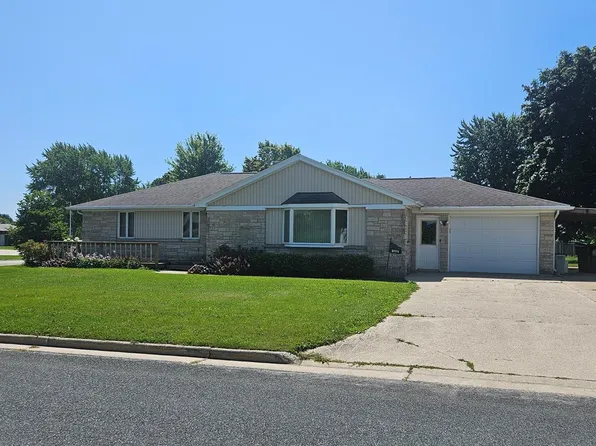 1602 Fremont St, Algoma, WI 54201