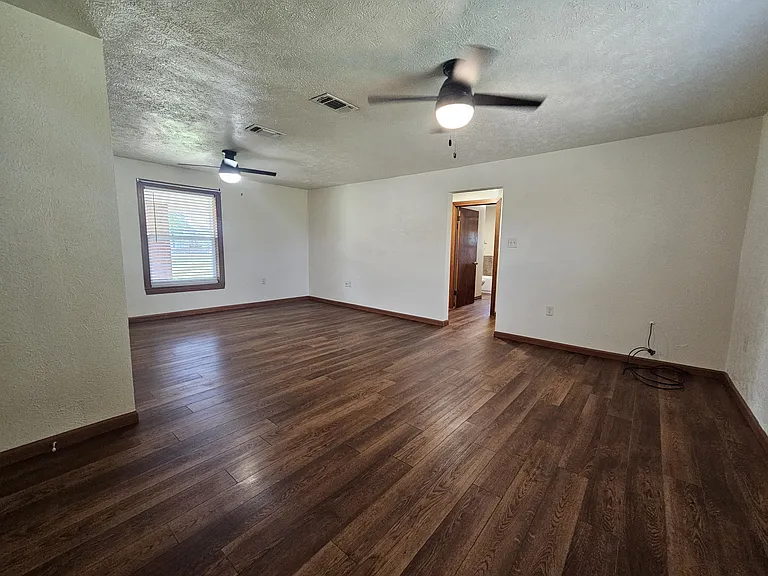 2901 Ranger Hwy — Photo 8