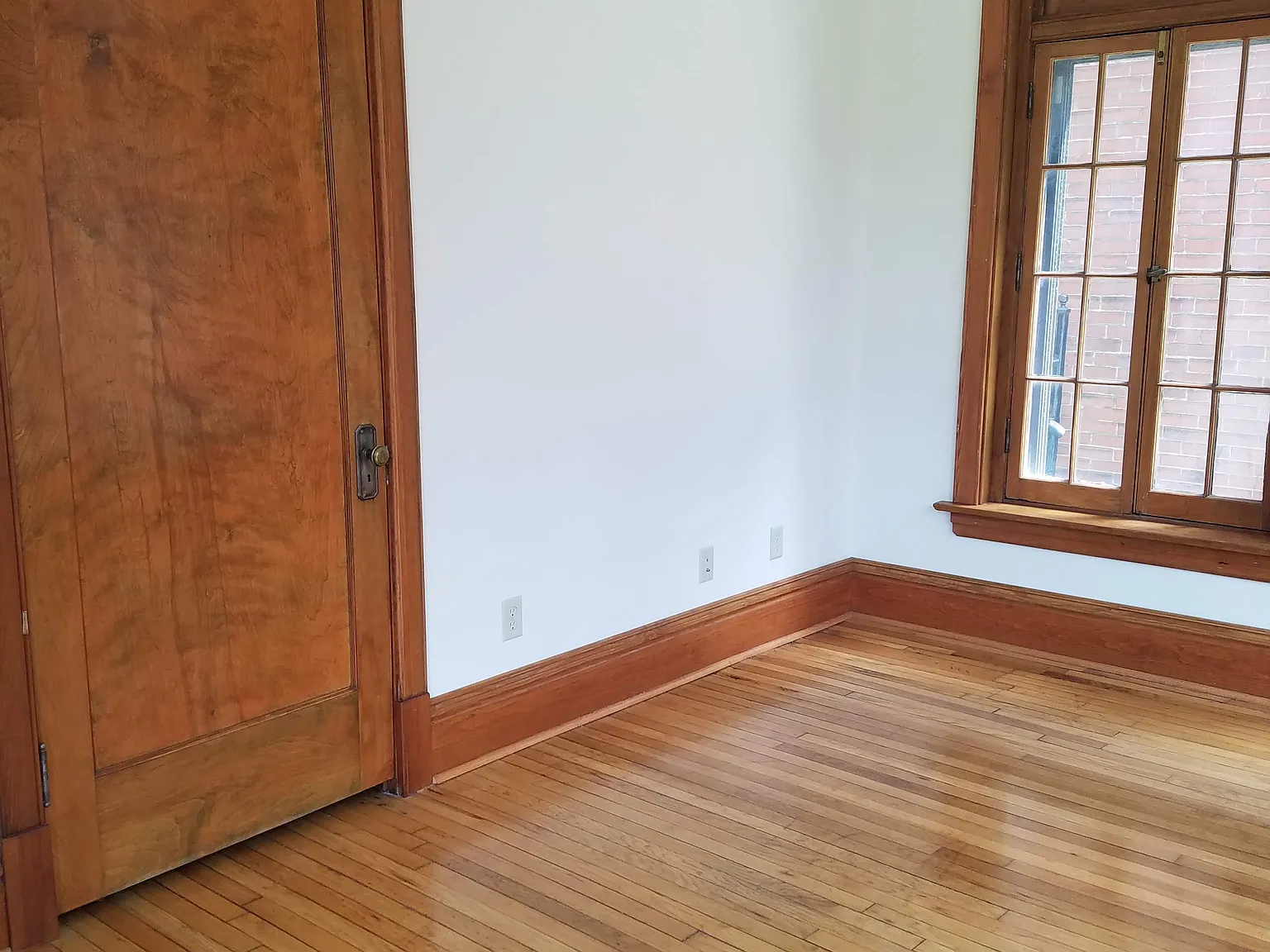 5861 Nina — Photo 3