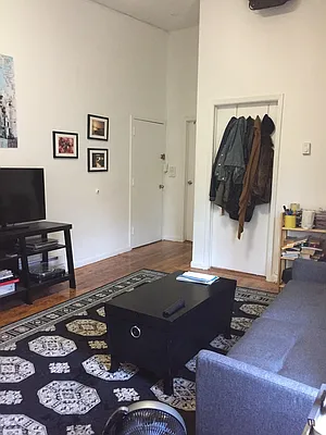 Rented by Triumph Property Group | media 3