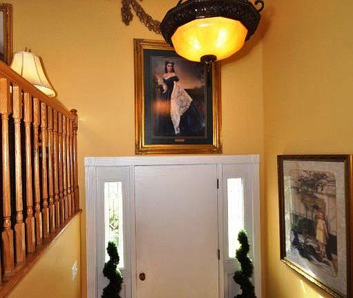 5th image of 8513 Garrison Dr