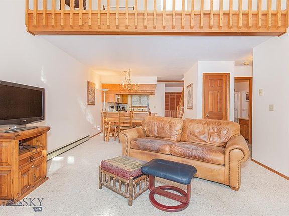 5th image of 2200 W Dickerson St APT 24