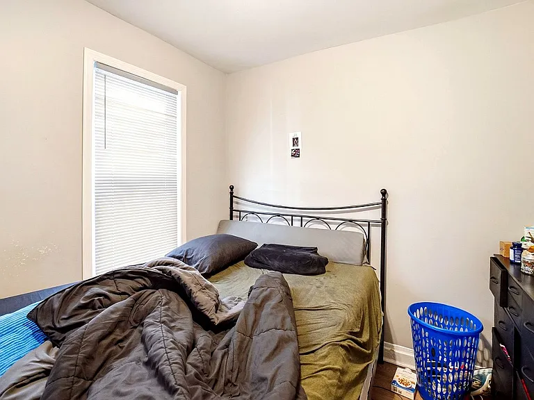 550 Norwood St #2 — Photo 4