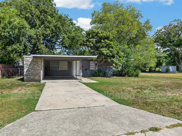 213 Aviation Ave, Schertz, TX 78154