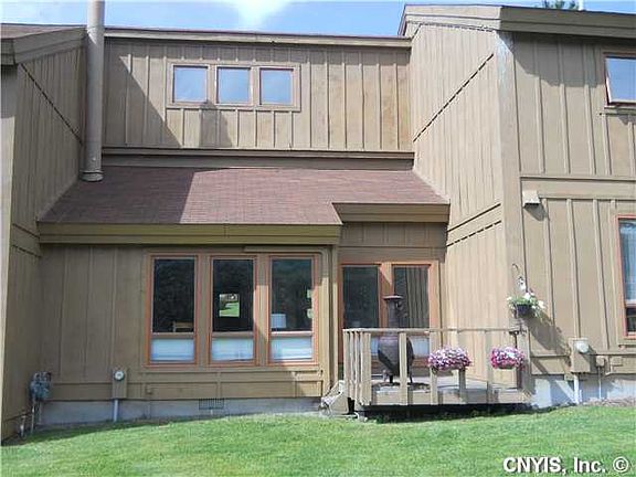 2nd image of 2127 Darius Dr APT 18C