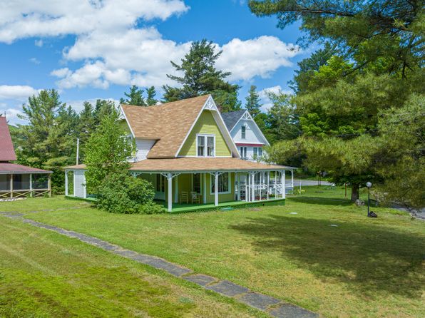 8 Loon Lake Ter, Loon Lake, NY 12989