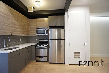 Rented by Rennit Inc.