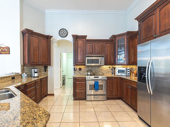 2nd image of 1598 SE Ballantrae Ct