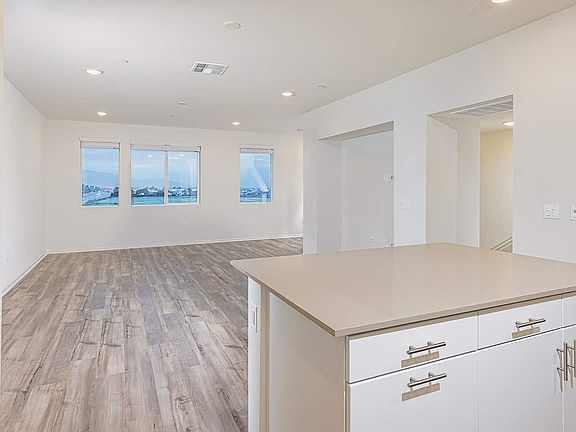 La Brisa Plan 3 Kitchen Great Room