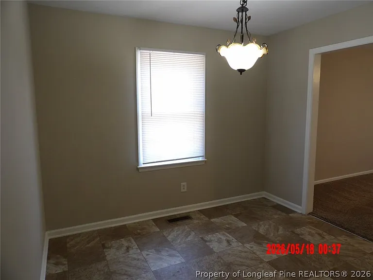 508 Farmview Dr — Photo 4