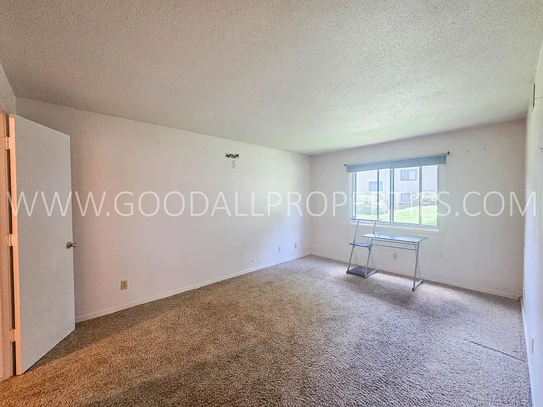 9523 University Ave #6 — Photo 12