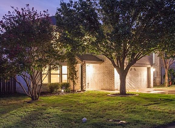 2nd image of 1107 Jolie Ln