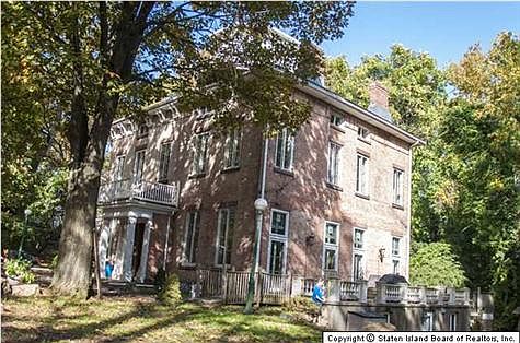 5th image of 190 Meisner Ave
