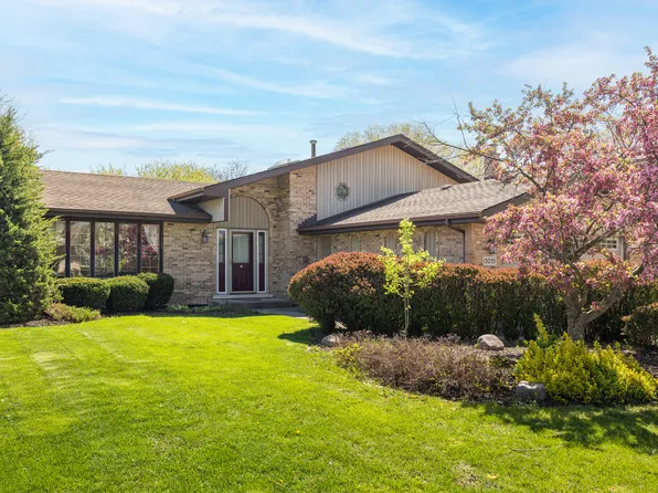 13035 Meadowlark Ct, Homer Glen, IL 60491