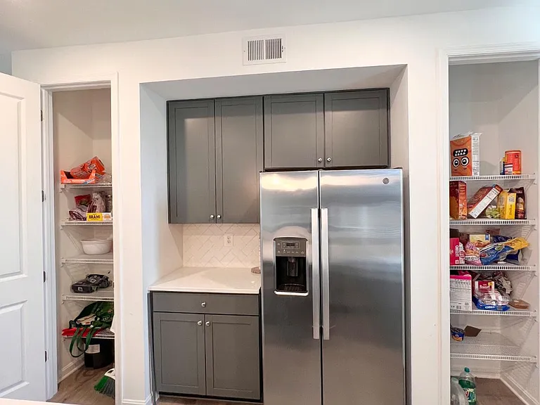 357 Andrew Ct — Photo 13