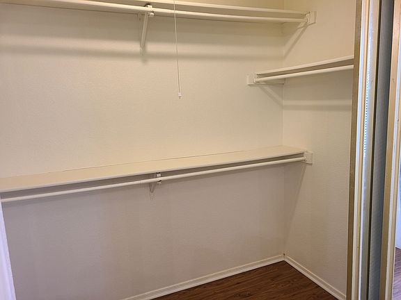 4th image of 2548 Galemeadow Dr