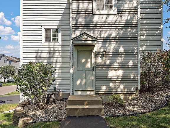 3rd image of 13093 Crimson Clover Ln