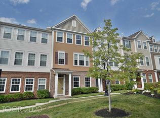 18 Truman Dr #602, Wood Ridge, NJ 07075