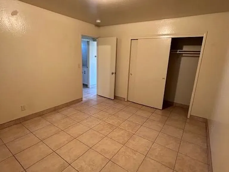 823 Garner Ave — Photo 3