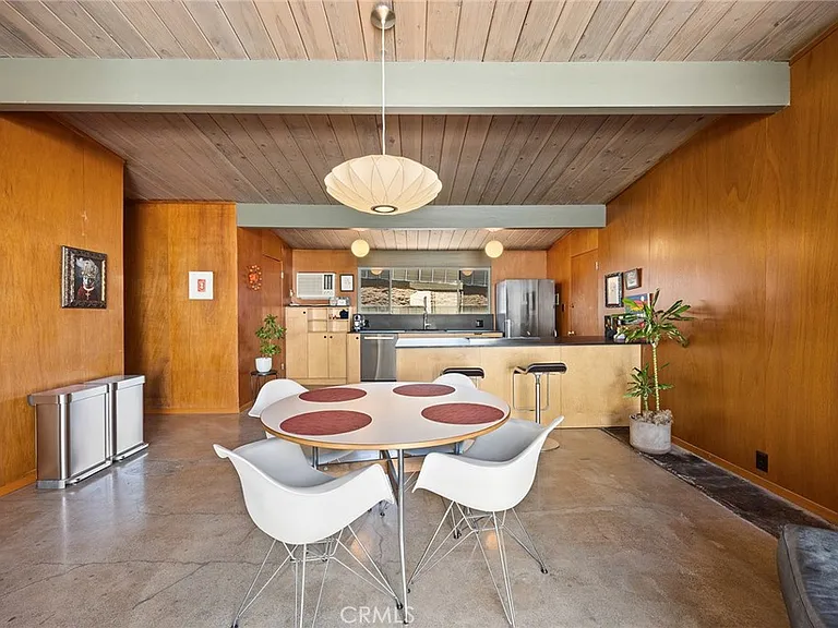 1131 N Encanto St — Photo 12